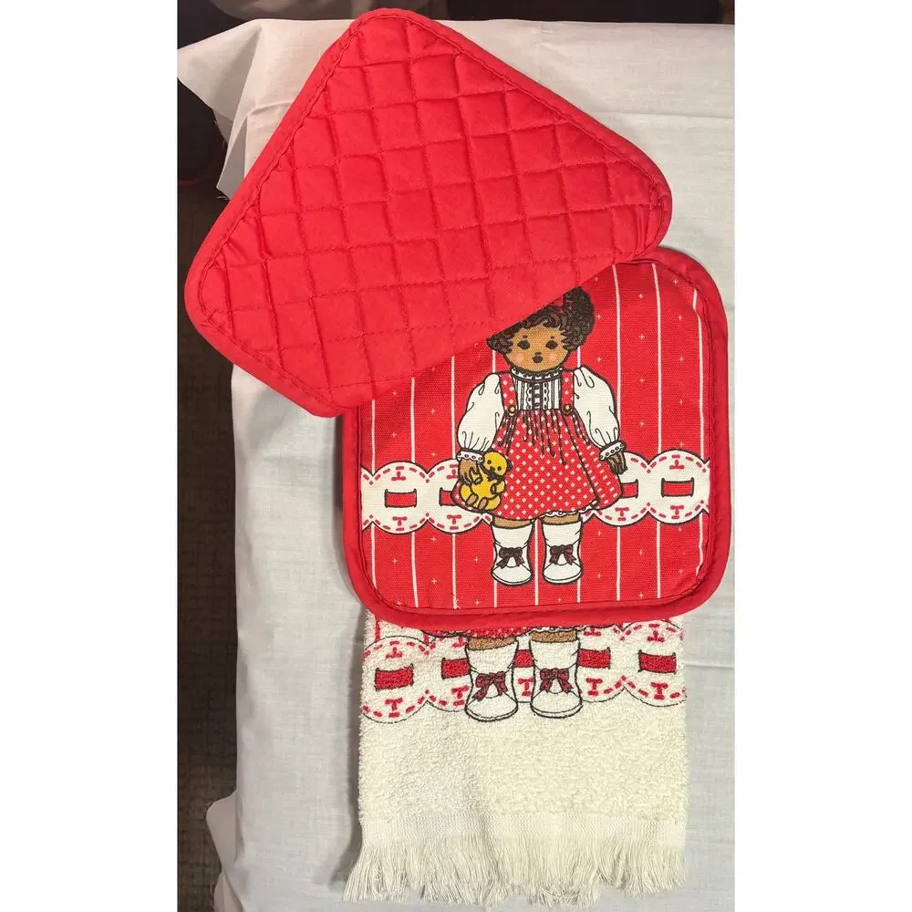Vintage Girl Kitchen Towel & Potholder Set Red Country Cottage Retro Decor